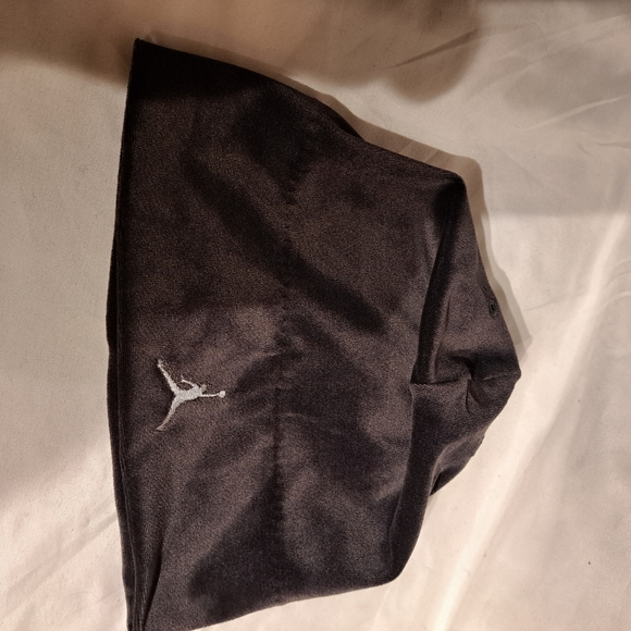 Jordan Black Beanie - Picture 2 of 3